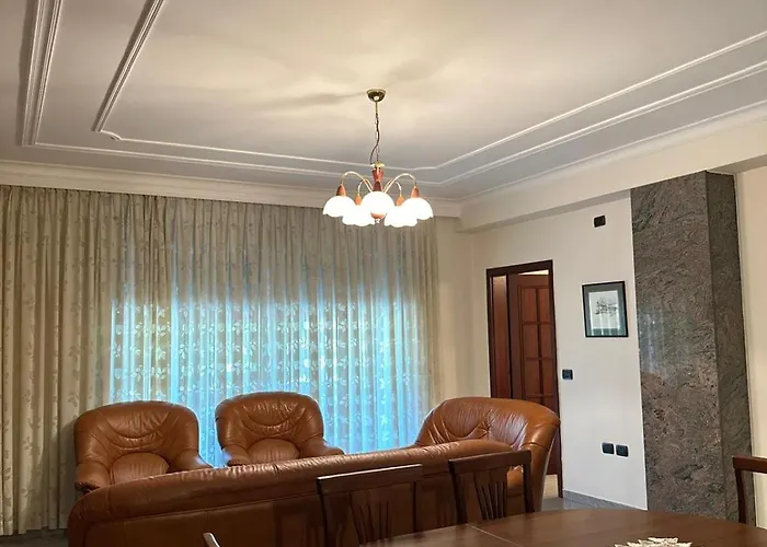 Blloku Private Gated * 地拉那